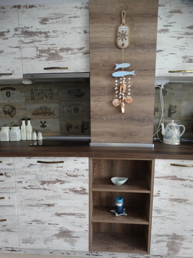 Lora Boutique Apartment Pomorie Bagian luar foto